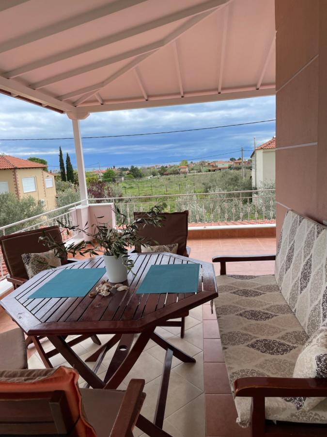 Seaside House Karianí Exterior foto